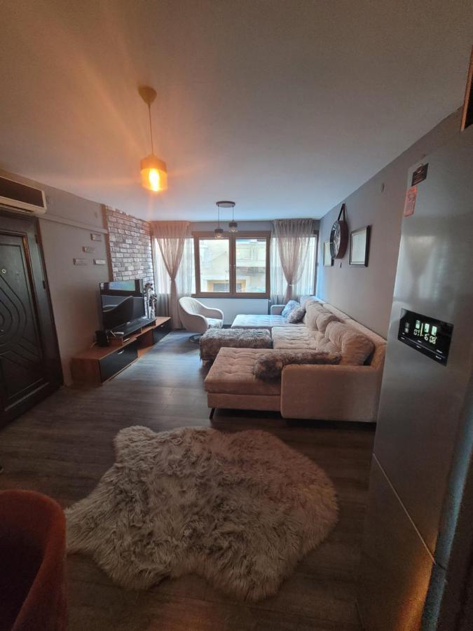 Hayat Apartman Lägenhet Izmir Exteriör bild